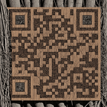 QR‑код, составленный из корней и листвы